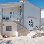 Uvala Mezaroca Bb Croatia Appartamento *