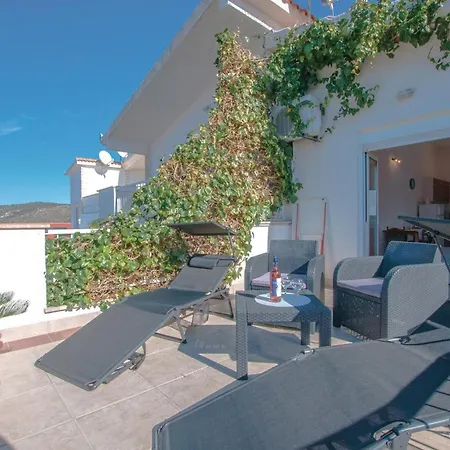 Apartment Uvala Mezaroca Bb Croatia *