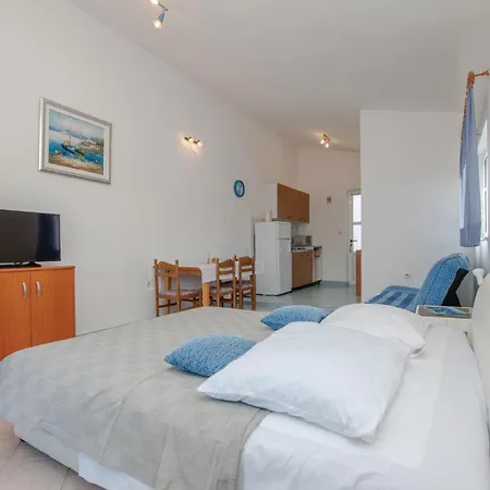 Uvala Mezaroca Bb Croatia Razanj