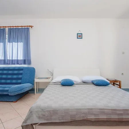 Uvala Mezaroca Bb Croatia * Ražanj