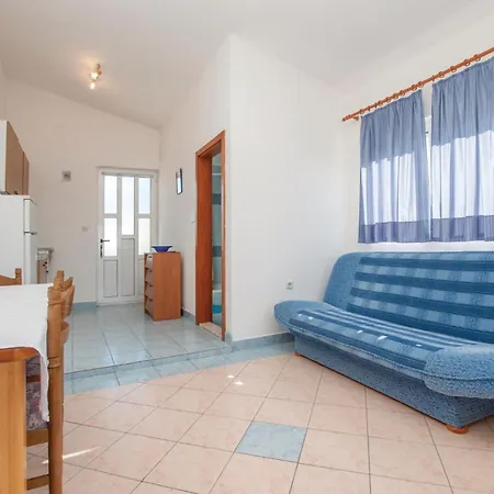 Apartment Uvala Mezaroca Bb Croatia Razanj